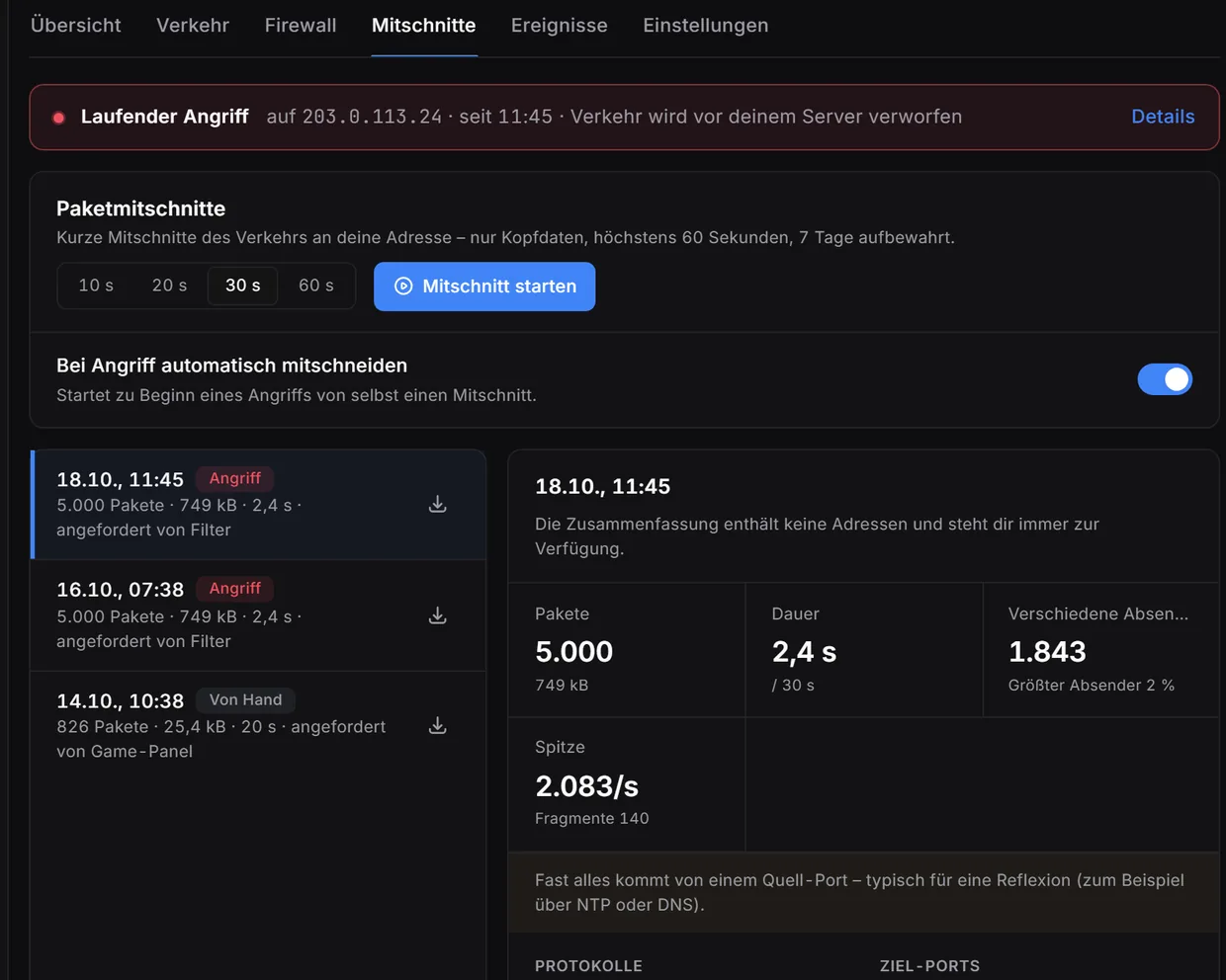 Gameserver-panel, angreb, fanen Optagelser: Liste over optagelser og analyse af en optagelse med pakker, varighed, afsendere, protokoller, porte og pakkestørrelser.